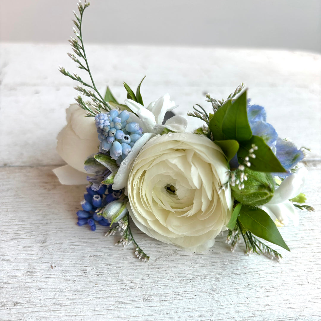 corsage
